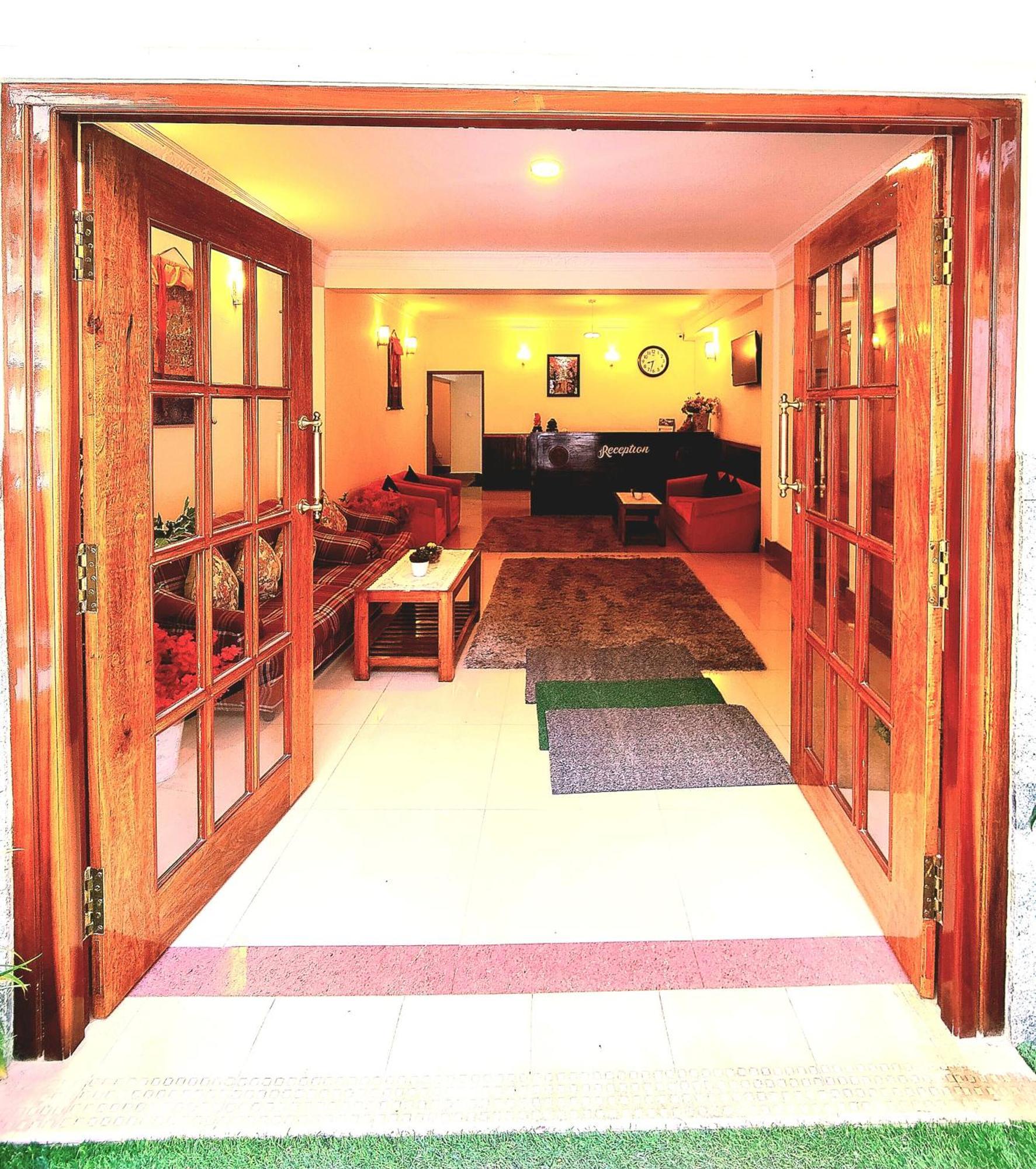 Maplewood Hotel & Spa Gangtok Bagian luar foto