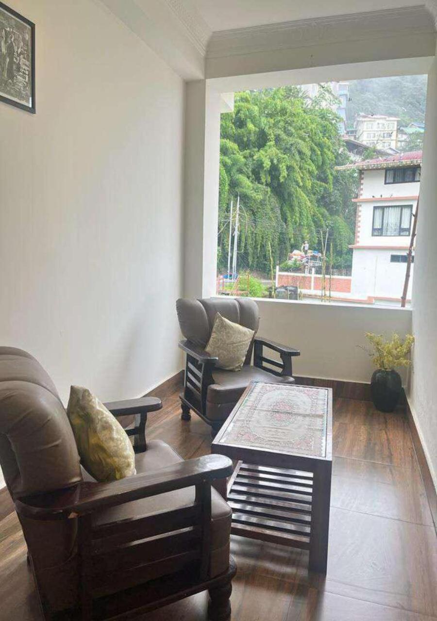 Maplewood Hotel & Spa Gangtok Bagian luar foto