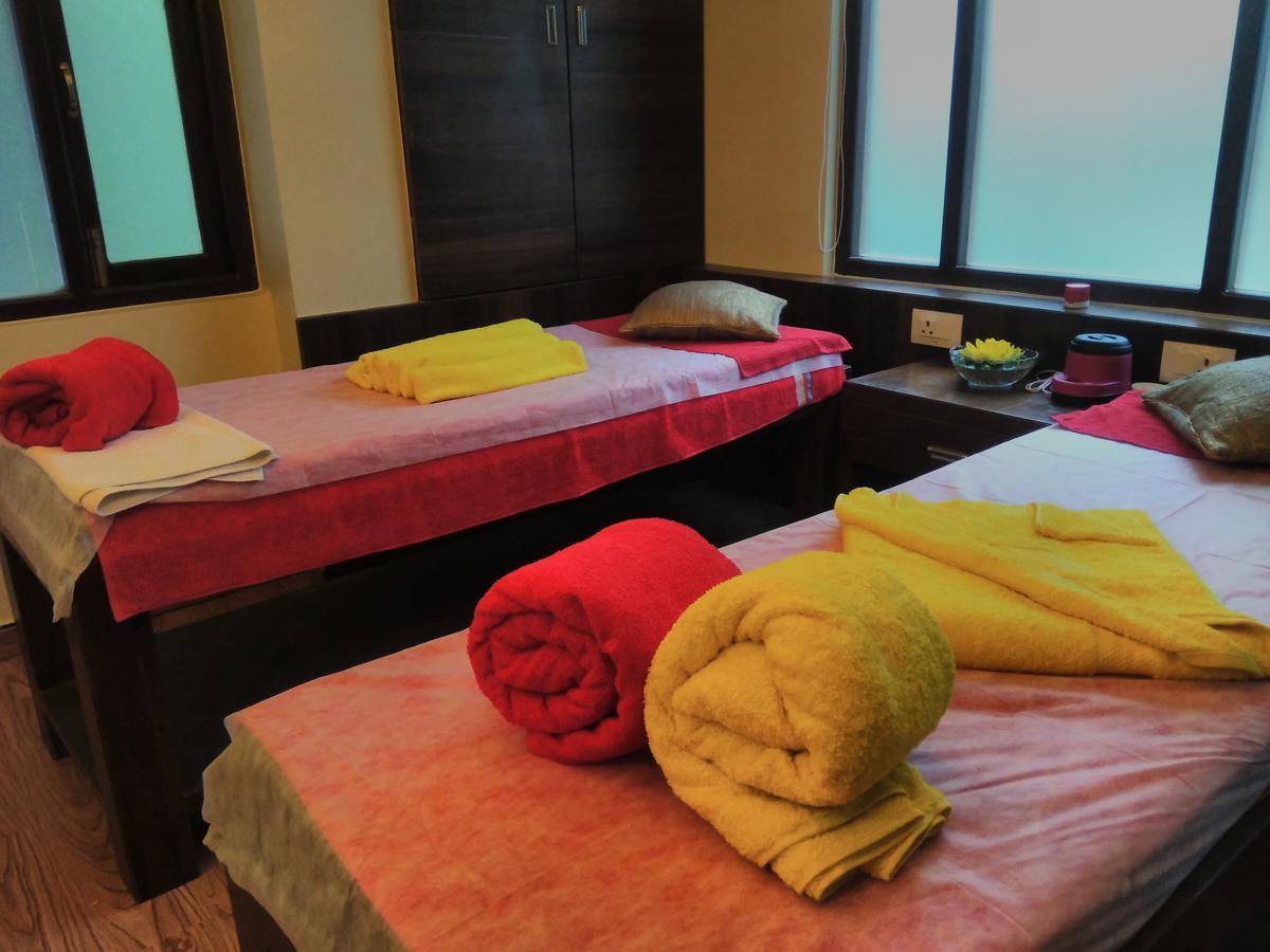Maplewood Hotel & Spa Gangtok Bagian luar foto