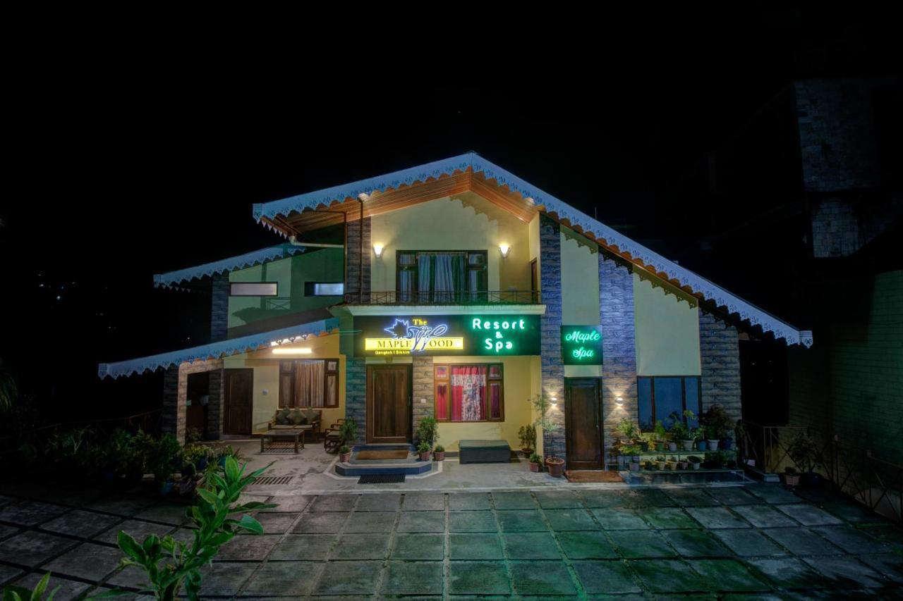 Maplewood Hotel & Spa Gangtok Bagian luar foto